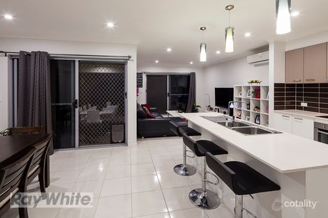 Property photo of 17 Mountain Street Mount Gravatt QLD 4122