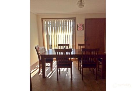 Property photo of 26 Yeramba Close Strathdale VIC 3550