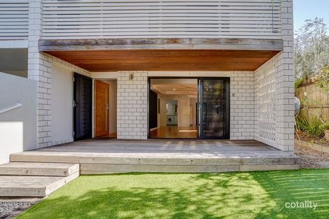 Property photo of 2/23 Pacific Avenue Sunshine Beach QLD 4567