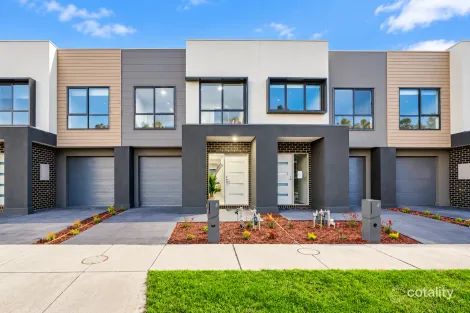 8 SNOWFLAKE CRES, SOUTH MORANG, VIC 3752
