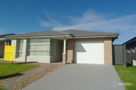 19 Howarth St, Ropes Crossing, NSW 2760