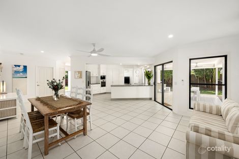 Property photo of 102 Shorehaven Drive Noosaville QLD 4566