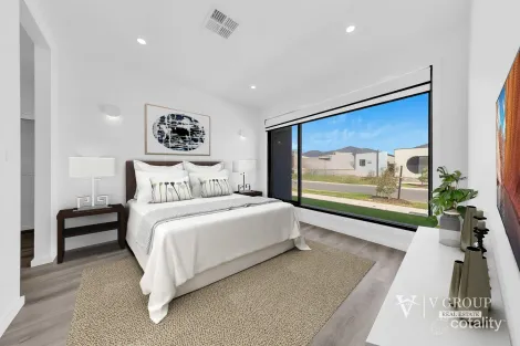 Property photo of 11 Spreading Road Mickleham VIC 3064