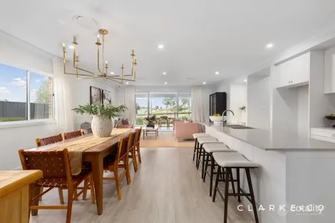 Property photo of 21 Tillage Drive Lochinvar NSW 2321