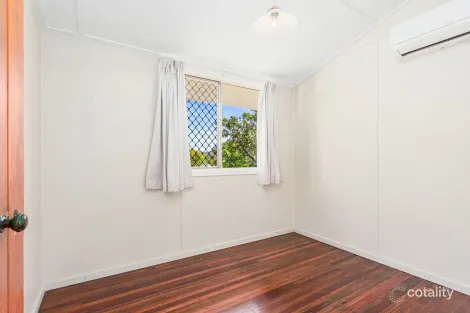 Property photo of 7 Matthew Flinders Drive Cooee Bay QLD 4703