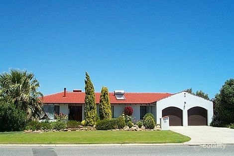 32 Rand Ave, Waikiki, WA 6169