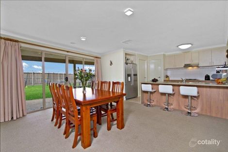 Property photo of 22 Alexander Avenue Wallan VIC 3756