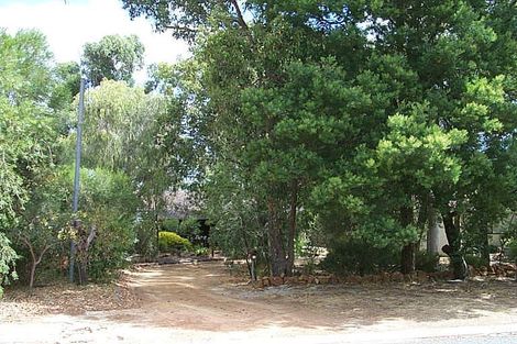 Property photo of 13 Curtis Street Lesmurdie WA 6076