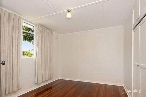 Property photo of 8 Wau Road Darra QLD 4076