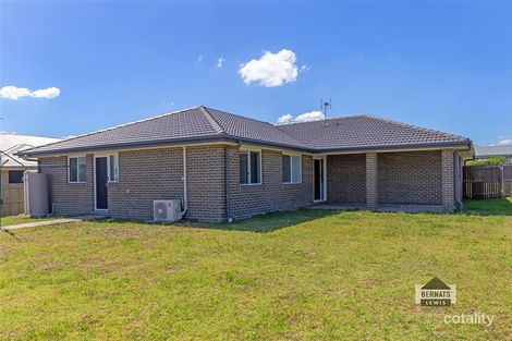 Property photo of 16 Hannaford Crescent Wyreema QLD 4352
