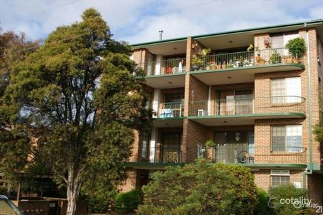 8 Hainsworth St, Westmead, NSW 2145