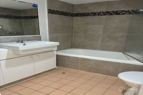 Property photo of 322/2007 Gold Coast Highway Miami QLD 4220