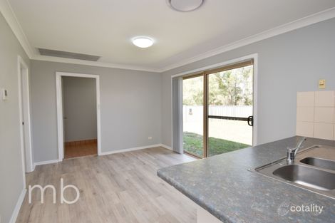 Property photo of 4 Rosedale Place Orange NSW 2800