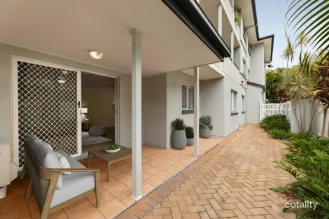 Property photo of 8/57 Mitre Street St Lucia QLD 4067