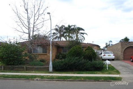 3 Moore St, St Clair, NSW 2759