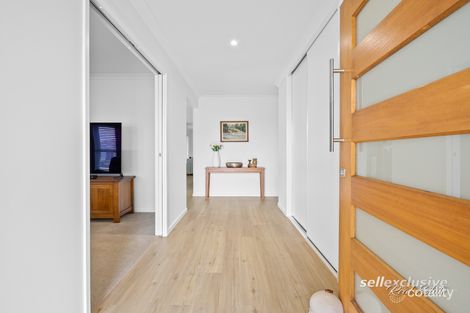 Property photo of 14 Aquila Circuit Banksia Beach QLD 4507