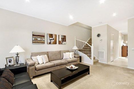 Property photo of 46 Kirren Close Cranbourne VIC 3977