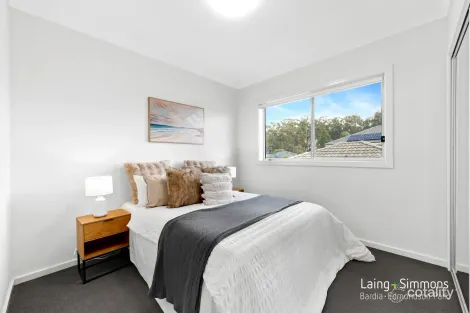 Property photo of 16A Howard Loop Oran Park NSW 2570