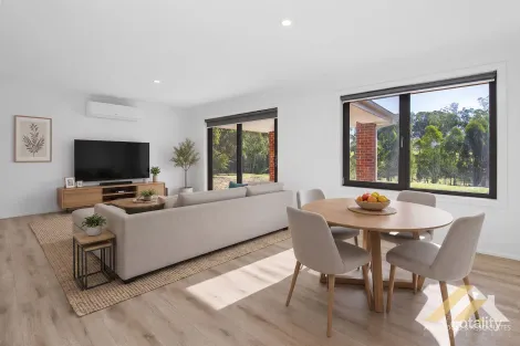 Property photo of 49 Landsman Drive Nicholson VIC 3882