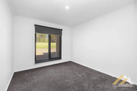 Property photo of 49 Landsman Drive Nicholson VIC 3882