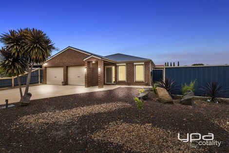 Property photo of 26 Roslyn Park Drive Harkness VIC 3337