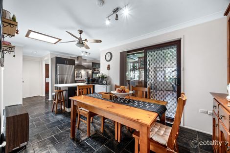 Property photo of 5 Capulet Place Rosemeadow NSW 2560