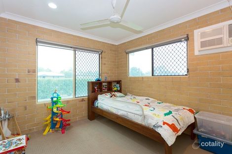 Property photo of 28 Amhurst Street Slade Point QLD 4740