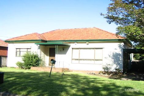 Property photo of 5 Fullerton Crescent Riverwood NSW 2210