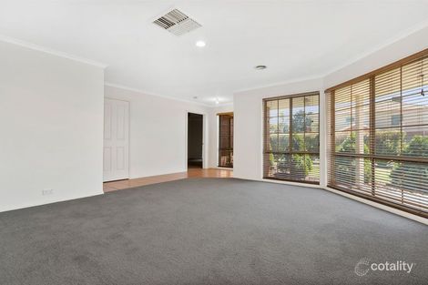 Property photo of 25 Erinka Crescent Patterson Lakes VIC 3197