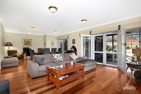 Property photo of 2 Francis Crescent Glen Iris VIC 3146