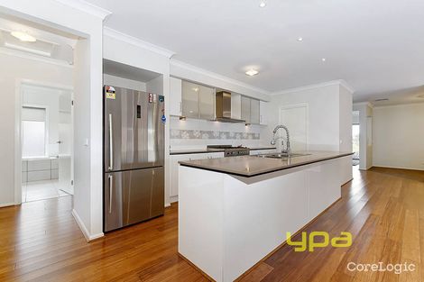 Property photo of 20 Silvergum Way Craigieburn VIC 3064