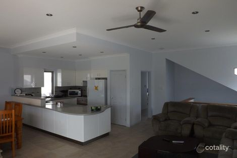 Property photo of 21/2 Robertson Road Ledge Point WA 6043