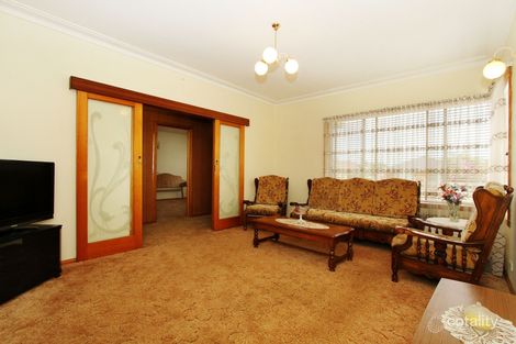 Property photo of 52 Rathcown Road Reservoir VIC 3073