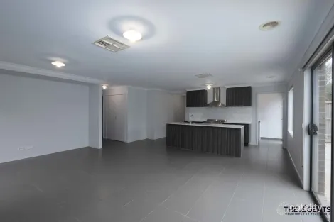 Property photo of 3 Sloane Street Werribee VIC 3030