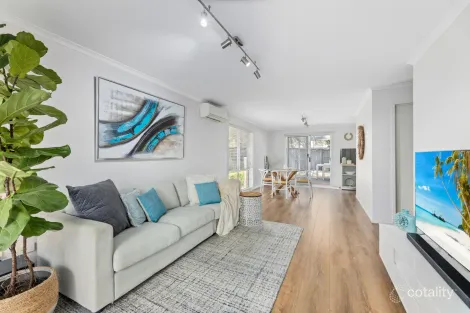 Property photo of 14/1 Owen Jones Row Menai NSW 2234