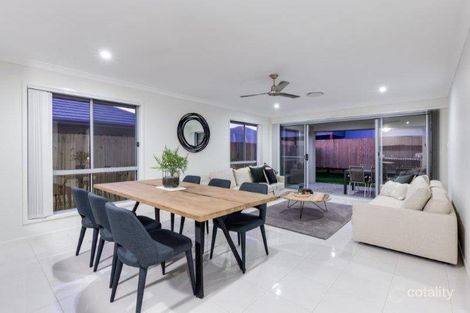 Property photo of 32 Lakeview Road Morayfield QLD 4506
