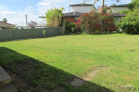 Property photo of 3 Peppermint Street Barrack Heights NSW 2528