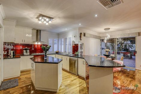 Property photo of 22 Oak Court Forrestfield WA 6058