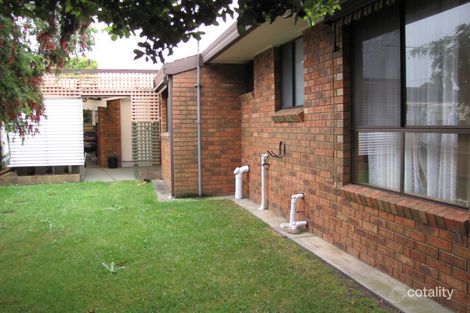 Property photo of 2/4 Colli Drive Newborough VIC 3825