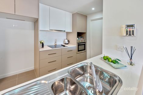 Property photo of 330/65 Gordons Road South Morang VIC 3752