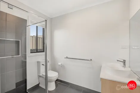 Property photo of 3 Hester Street Huntly VIC 3551