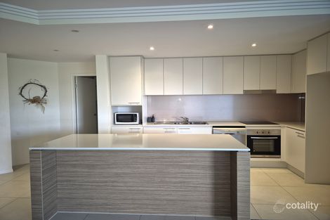 Property photo of 29/1 Lakefront Crescent Varsity Lakes QLD 4227