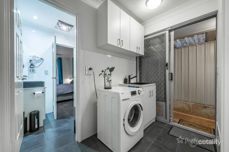 Property photo of 31 Dawson Street Beldon WA 6027