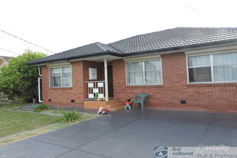 2 Golden Ct, Doveton, VIC 3177