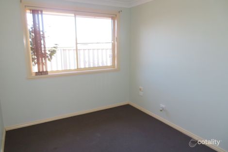 Property photo of 2/9 Horan Close Kelso NSW 2795