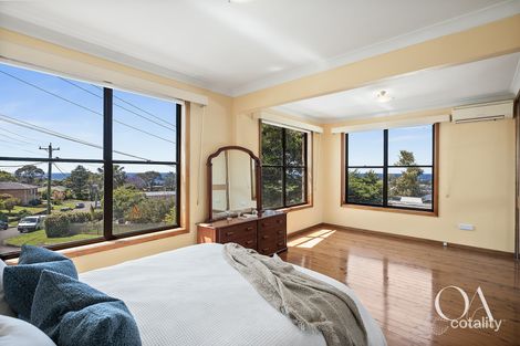 Property photo of 16 Arunta Drive Thirroul NSW 2515