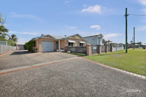 2/8 Steen St, South Mackay, QLD 4740