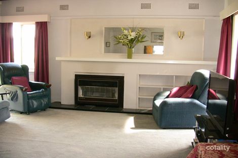 Property photo of 12 Mahony Avenue West Tamworth NSW 2340