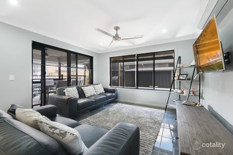 Property photo of 3 Cooloola Circuit Warner QLD 4500