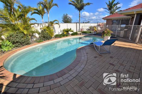 Property photo of 66 Viola Circuit Tuncurry NSW 2428